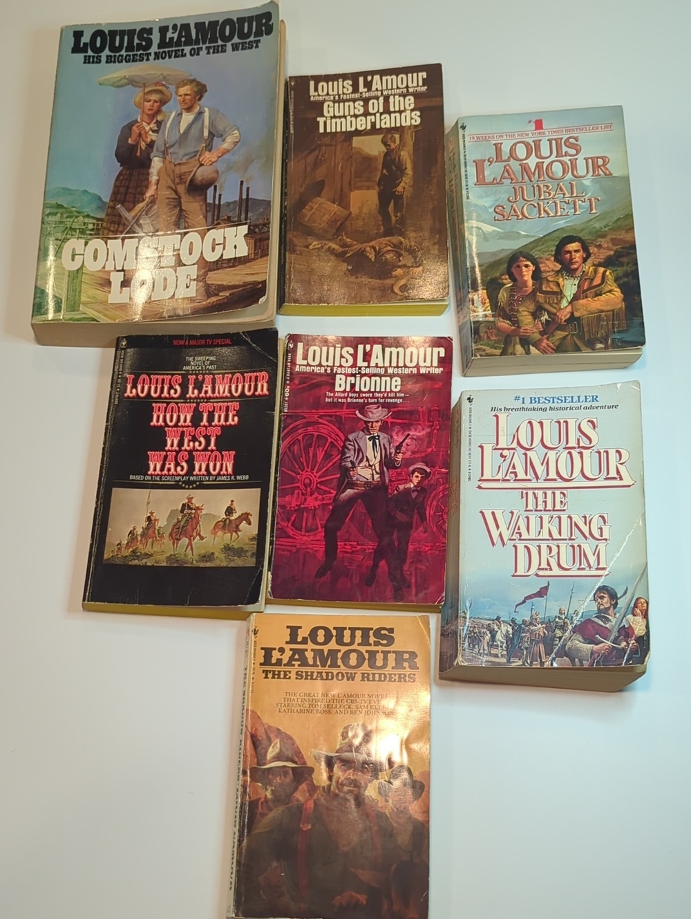 Lot of 7 Louis L'Amour Paperback Western Novels  From 1970s And 80s